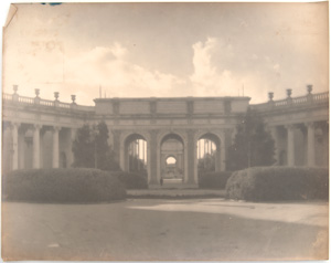 Colonnades at the California Building